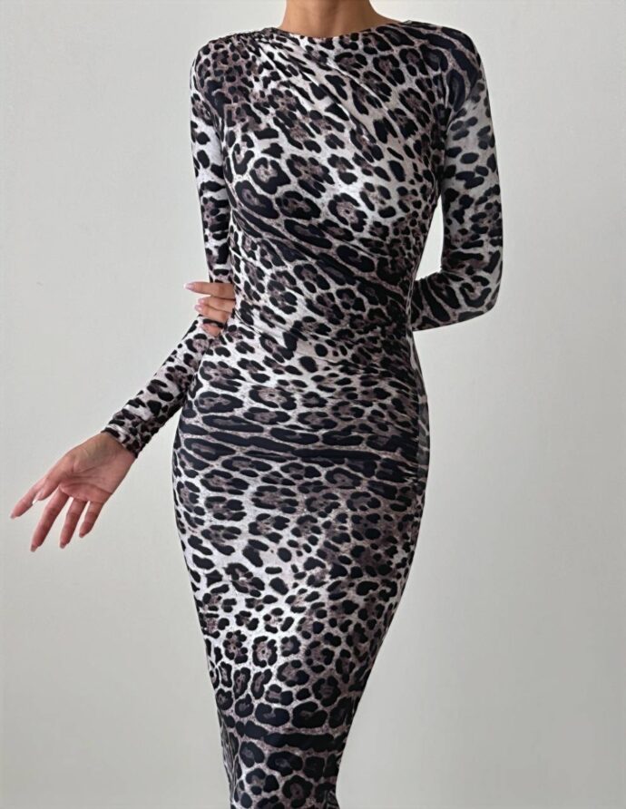Robe Moulante léopard – Image 2