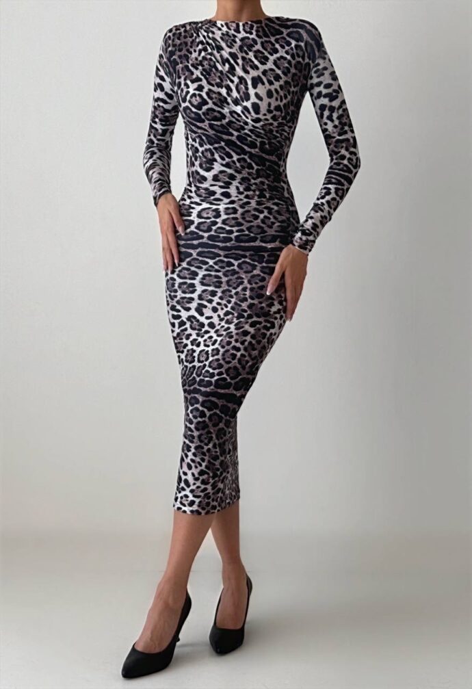Robe Moulante léopard – Image 4